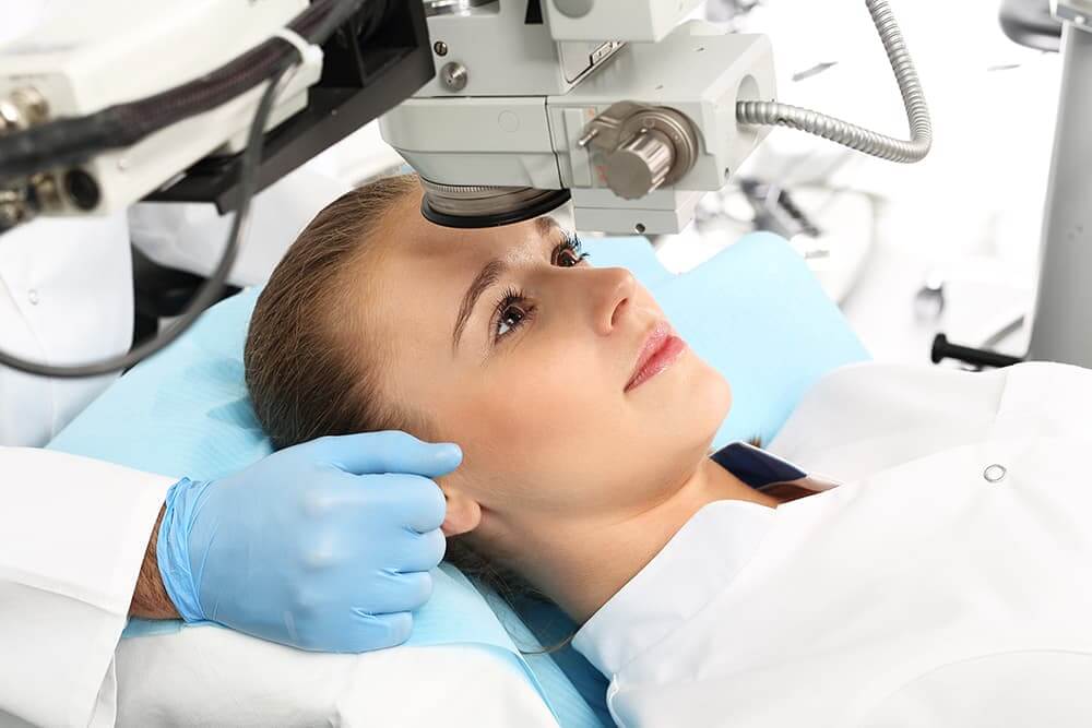 Woman getting lasik